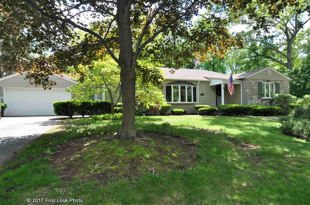 132 Twin Oak Drive, Warwick, RI 02889 MLS 1166622 Lila Delman