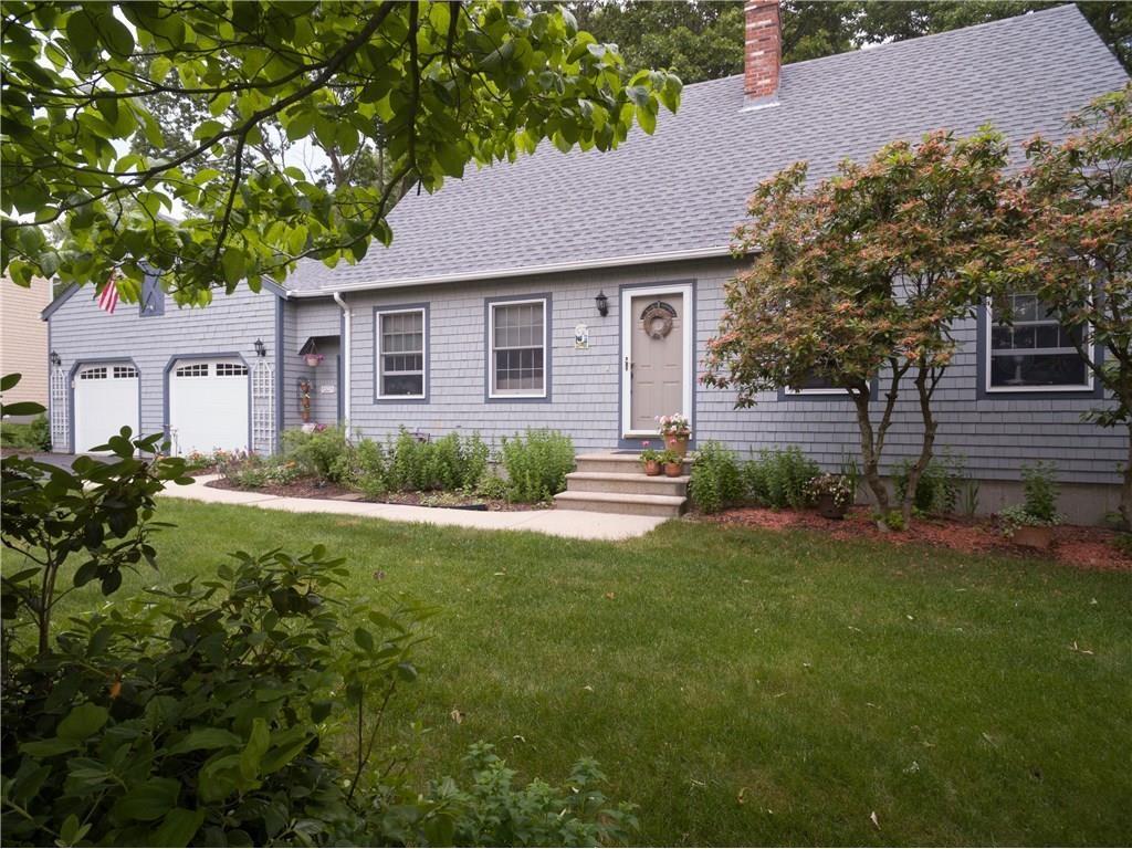 127 Signal Rock Drive, North Kingstown