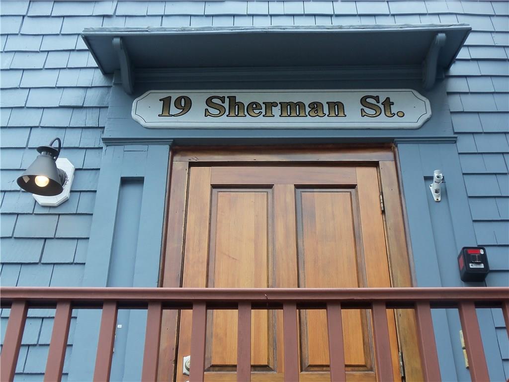 19 Sherman Street, Unit#2b, Newport