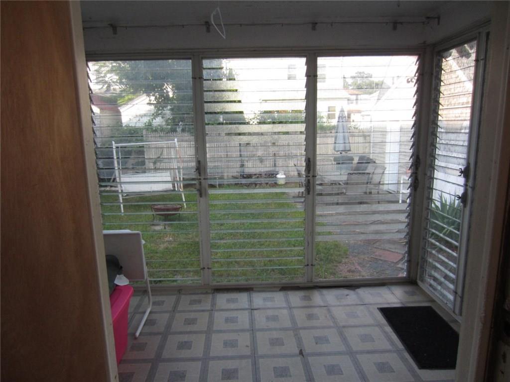 35 Ivanhoe Street, Cranston, RI 02910 MLS 1171654 Lila Delman