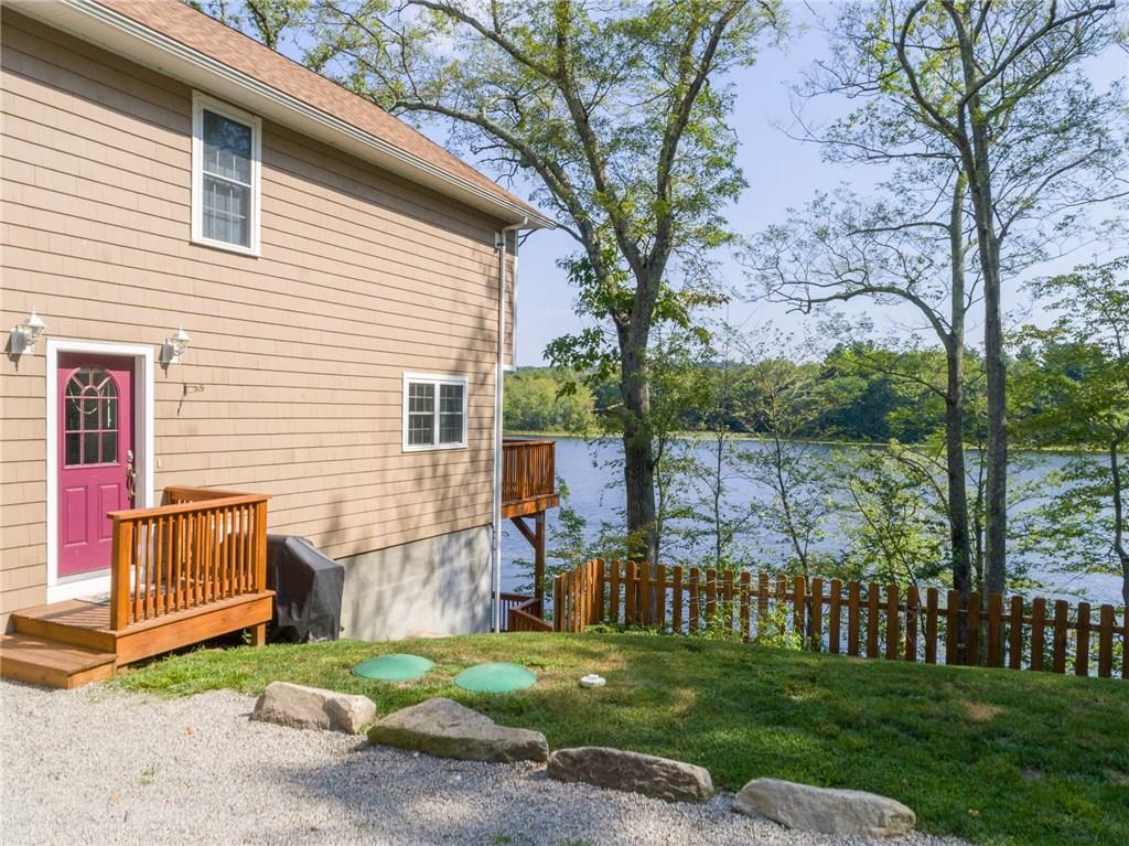 209 Log Road, Smithfield, RI 02917 MLS 1172271 Lila Delman