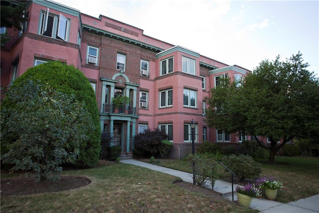 8 Blackstone/waylandayland Boulevard, Unit#1, Providence