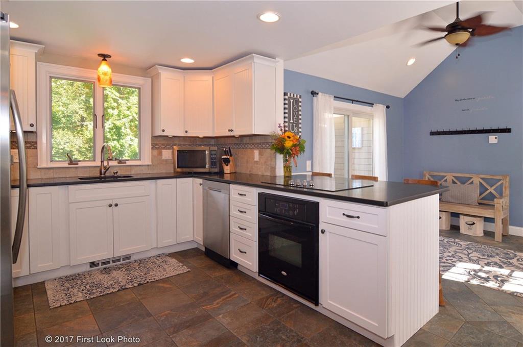 5 Apple Tree Lane, Warwick, RI 02888 MLS 1174283 Lila Delman