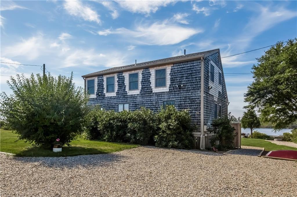 70 Chappell Road, South Kingstown