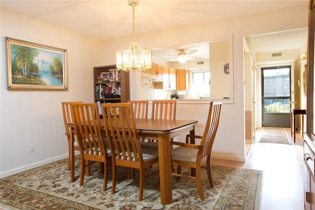 650 East Greenwich Avenue Avenue, Unit7210, West Warwick, RI 02893