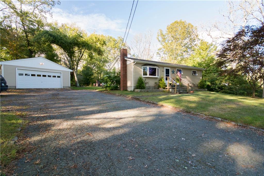 215 King Road, Tiverton, RI 02878 MLS 1175034 Lila Delman