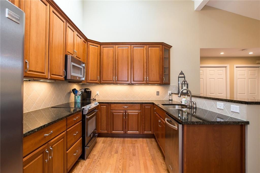 183 Pine Glen Drive, East Greenwich, RI 02818 MLS 1175568 Lila Delman