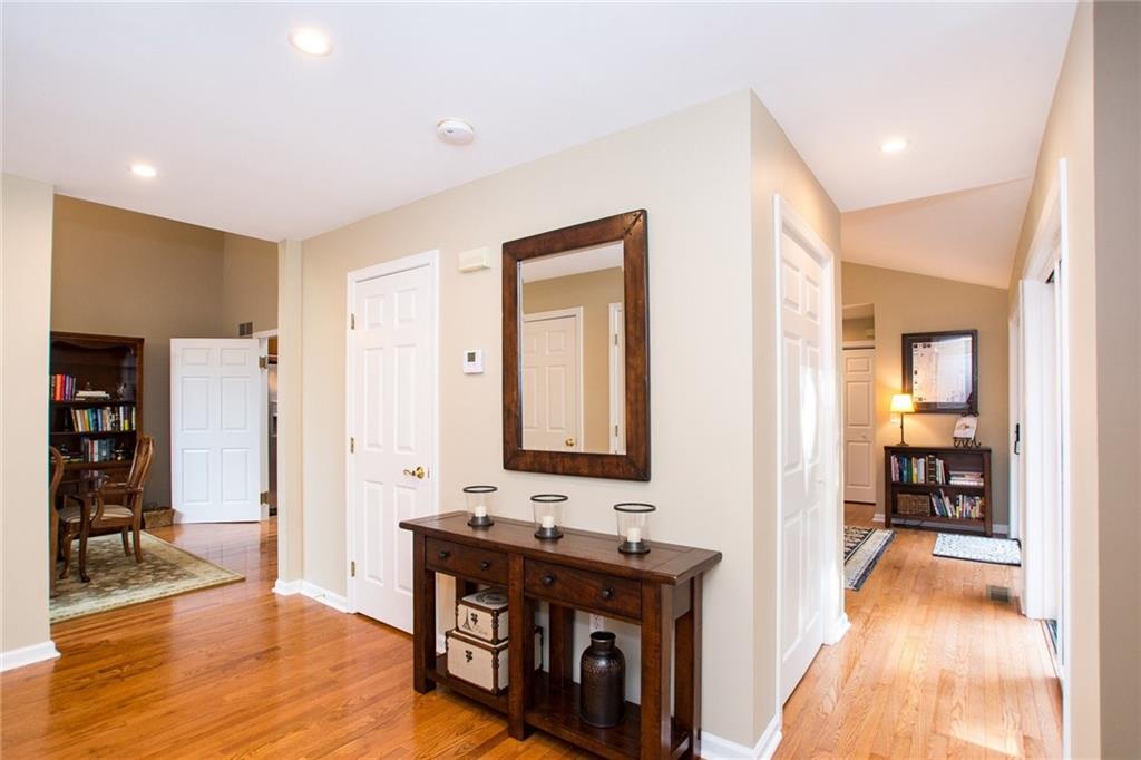 183 Pine Glen Drive, East Greenwich, RI 02818 MLS 1175568 Lila Delman