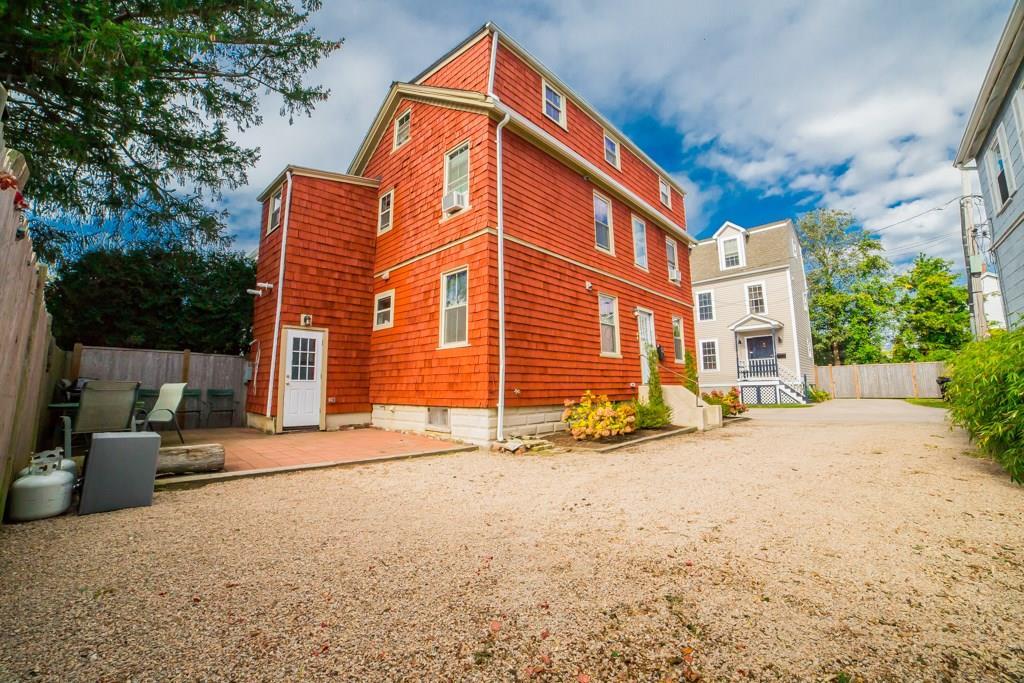 3 Sharon Court, Newport, RI 02840 MLS 1176476 Lila Delman