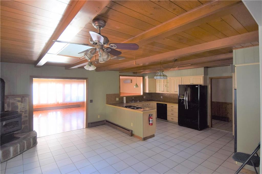 2 Grove Avenue, North Providence, RI 02911 MLS 1176966 Lila Delman