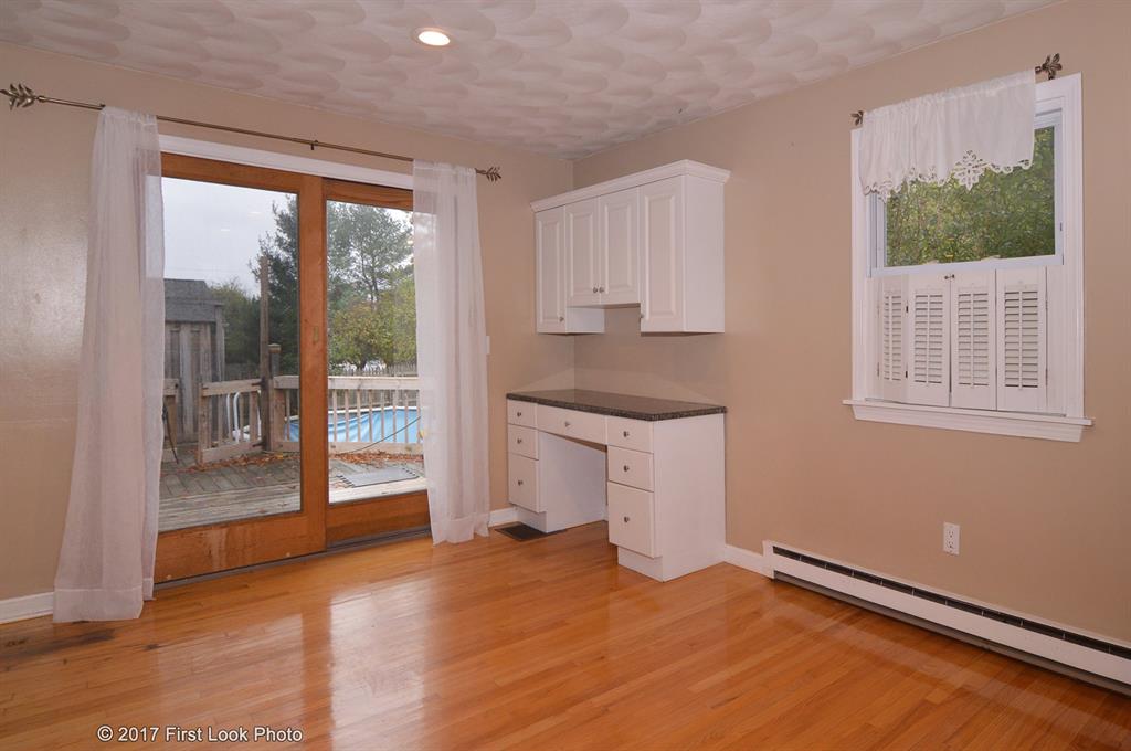 150 Acorn Lane, West Warwick, RI 02893 MLS 1177232 Lila Delman