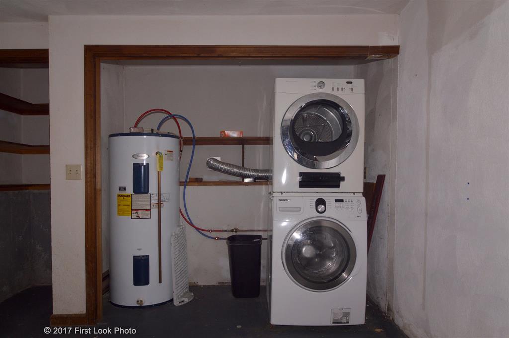 150 Acorn Lane, West Warwick, RI 02893 MLS 1177232 Lila Delman