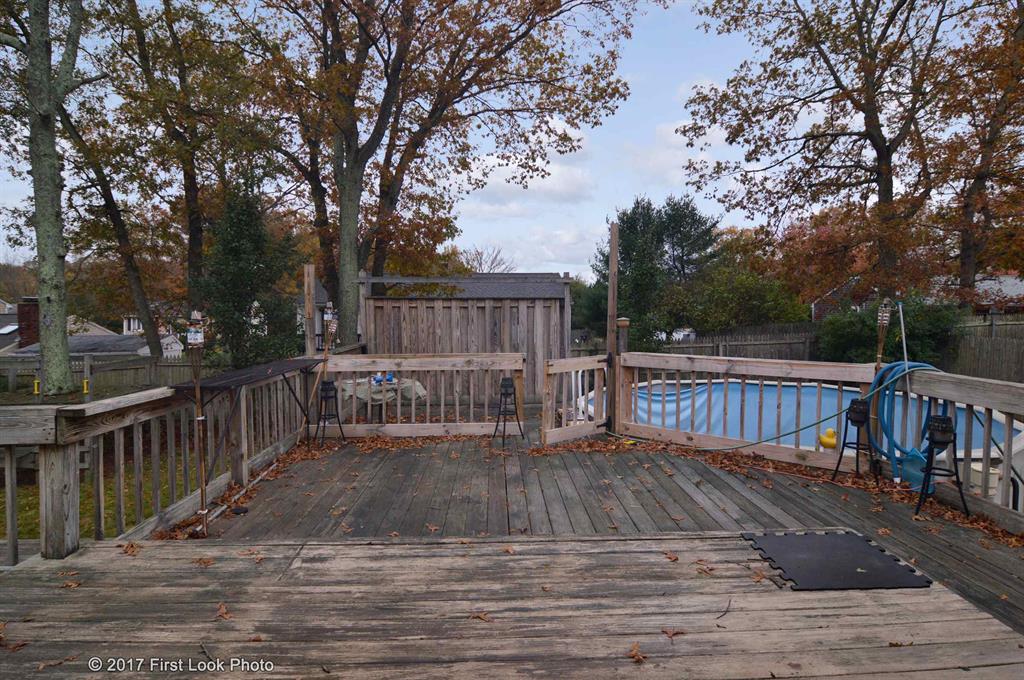 150 Acorn Lane, West Warwick, RI 02893 MLS 1177232 Lila Delman