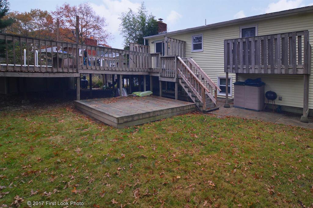 150 Acorn Lane, West Warwick, RI 02893 MLS 1177232 Lila Delman