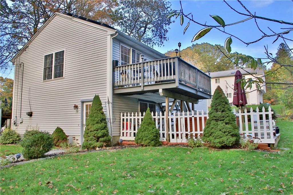 59 Pepperbush Trail, Narragansett