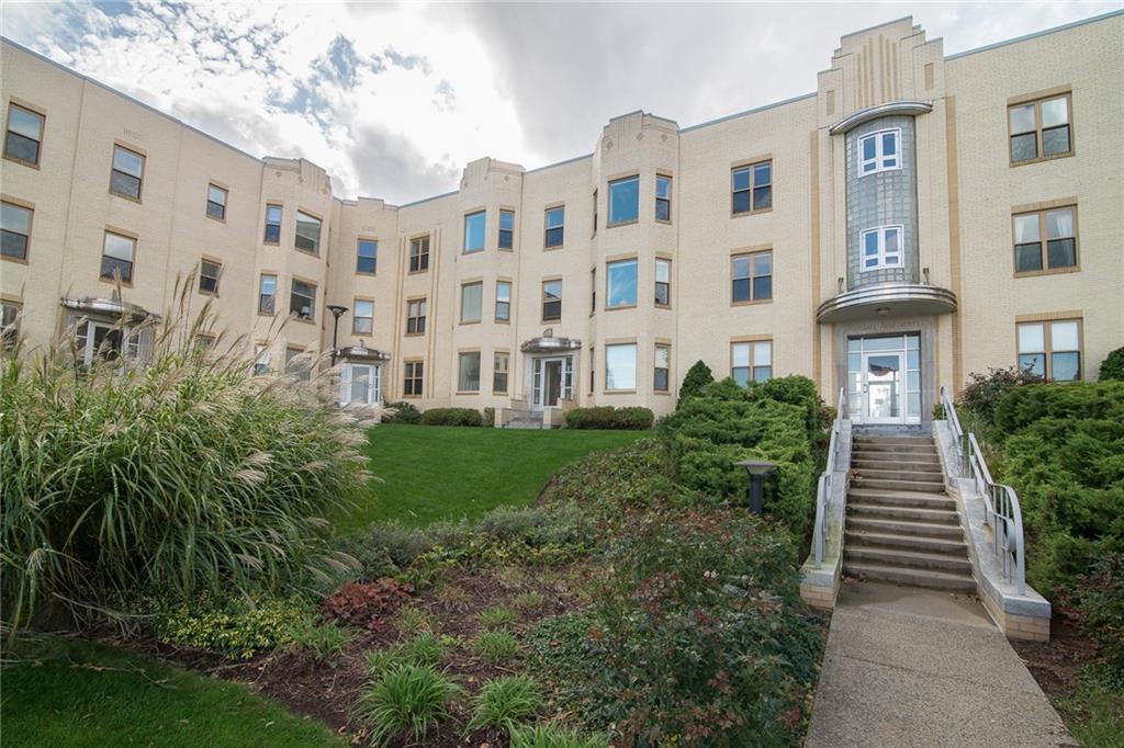 1180 Narragansett Boulevard, Unite5, Cranston, RI 02905 MLS 1177347
