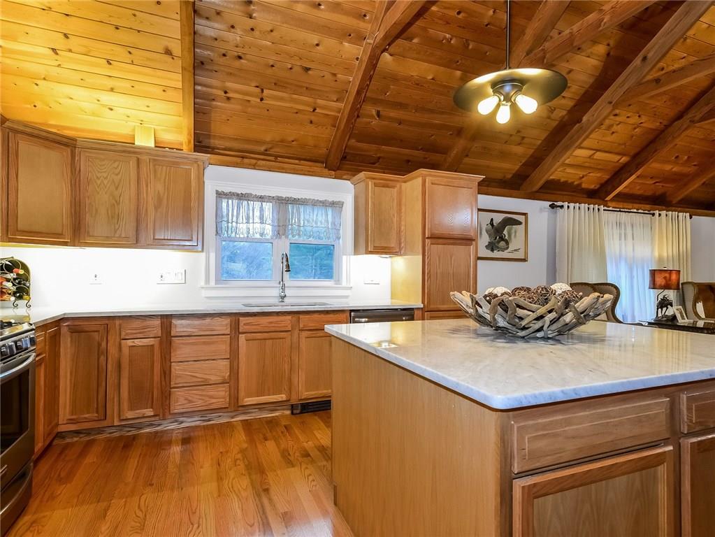 1138 Danielson Pike, Scituate