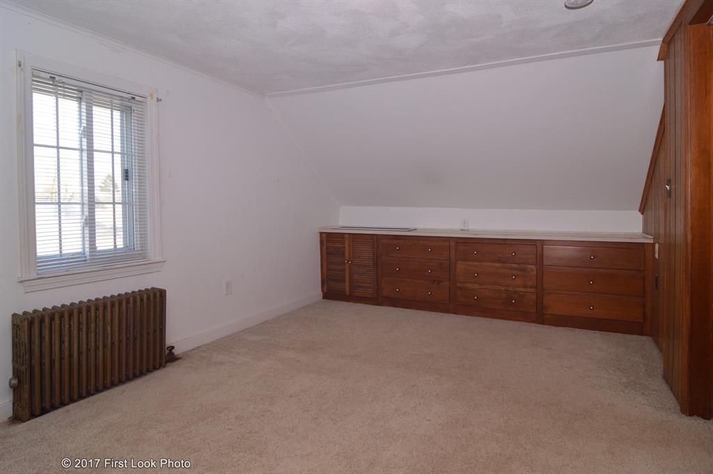 84 Blanchard Avenue, Warwick, RI 02888 MLS 1178419 Lila Delman