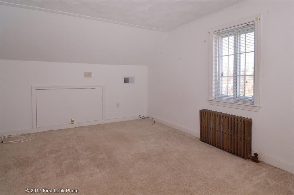 84 Blanchard Avenue, Warwick, RI 02888 MLS 1178419 Lila Delman