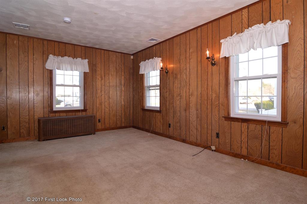 84 Blanchard Avenue, Warwick, RI 02888 MLS 1178419 Lila Delman