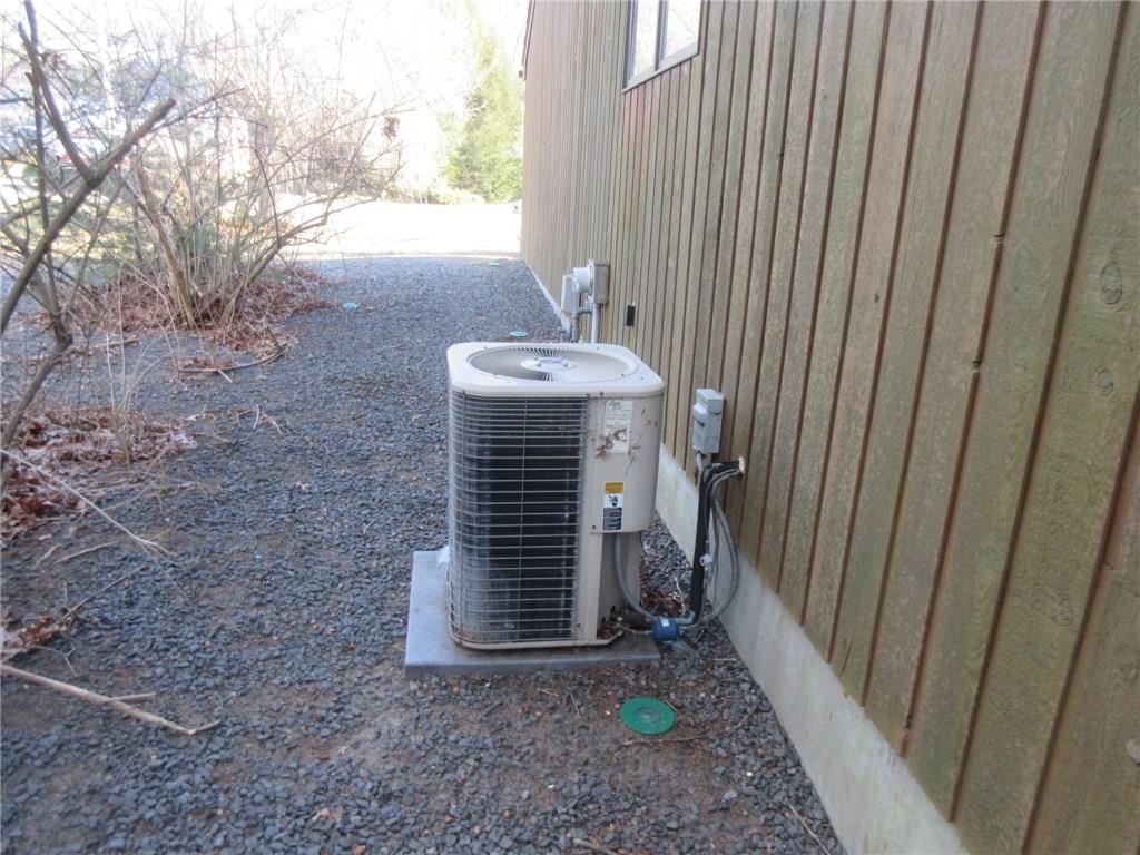 24 Juniper Hill Drive, Coventry, RI 02816 MLS 1179735 Lila Delman