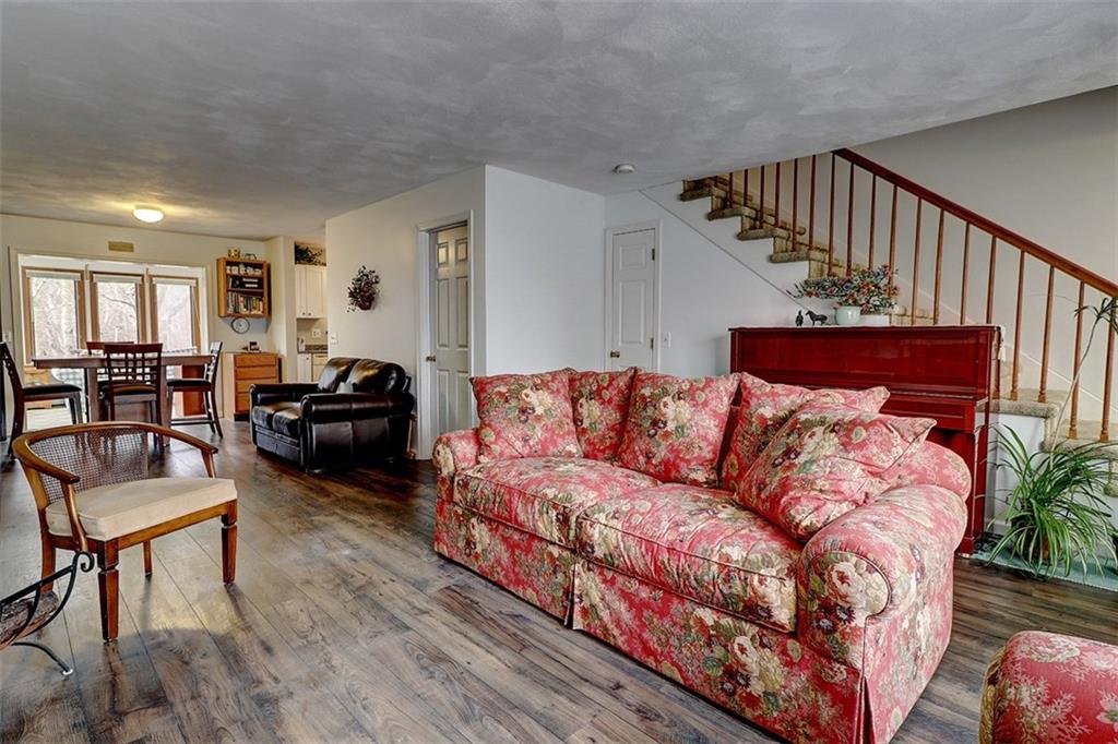 64 Governors Hill, West Warwick, RI 02893 MLS 1179840 Lila Delman