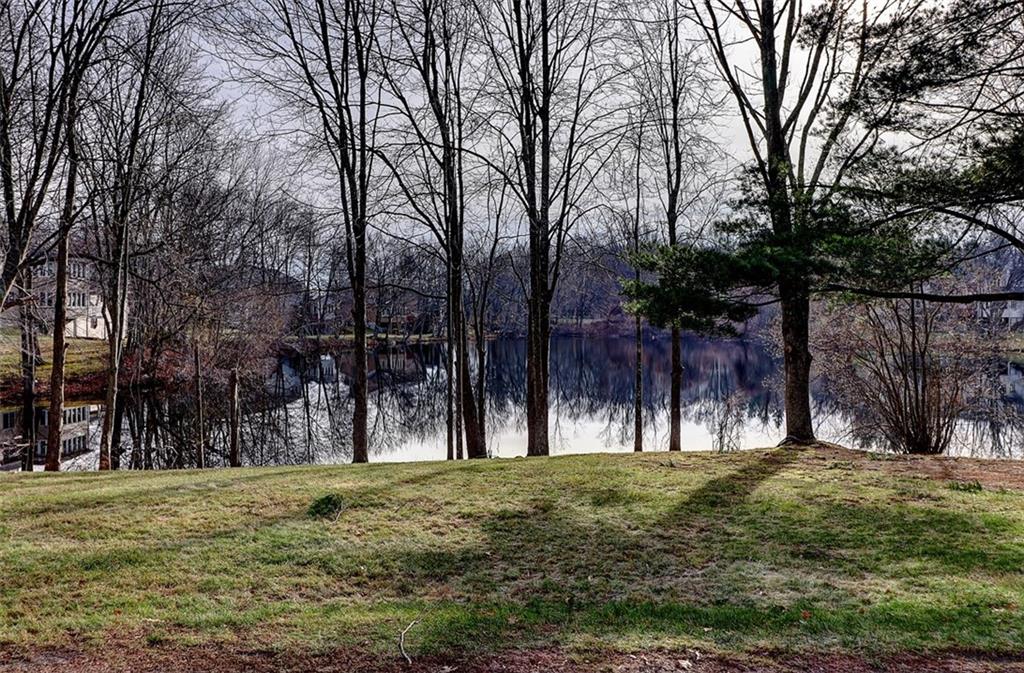 64 Governors Hill, West Warwick, RI 02893 MLS 1179840 Lila Delman