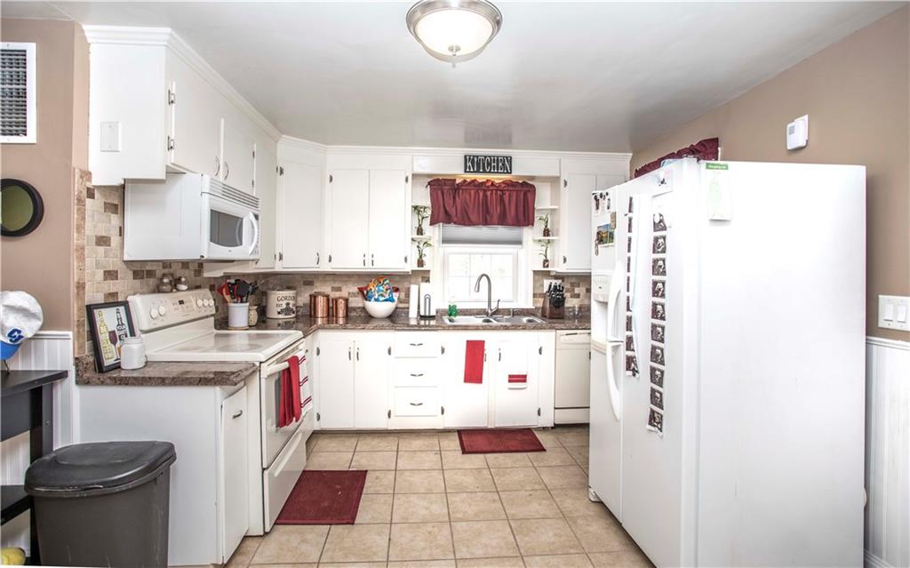 181 Cole Street, Seekonk, MA 02771 MLS 1180529 Lila Delman