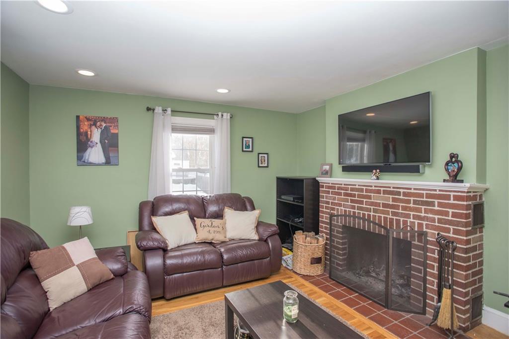 181 Cole Street, Seekonk, MA 02771 MLS 1180529 Lila Delman