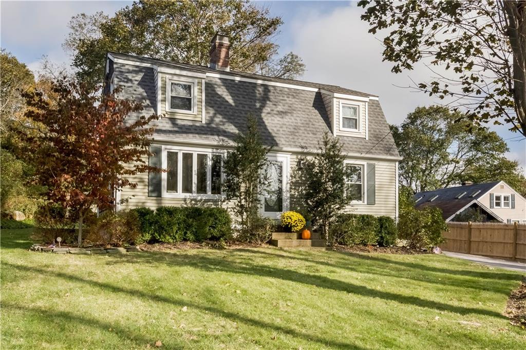 15 Rockland Drive, South Kingstown