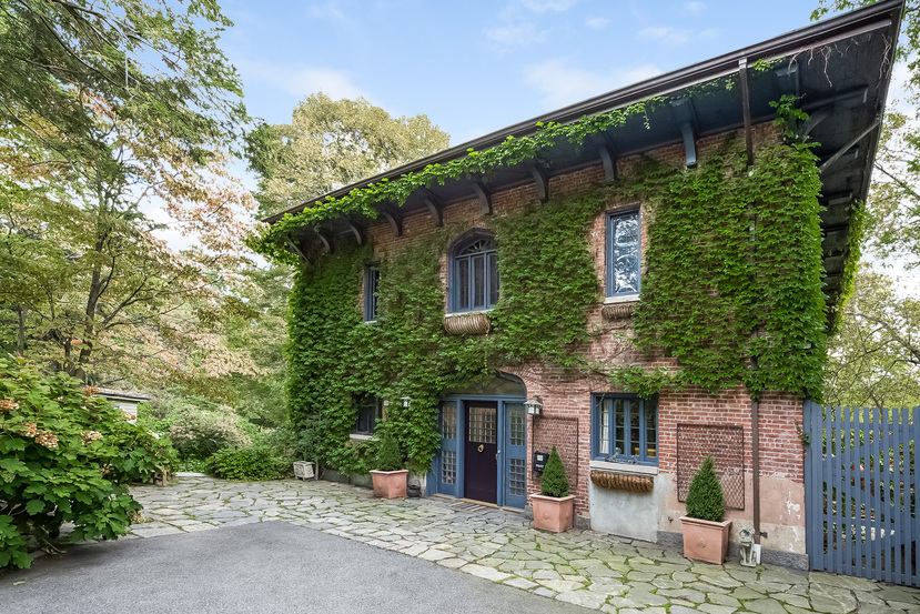 Boston Globe Home of the Week: House owned by deviled ham Underwoods hits market