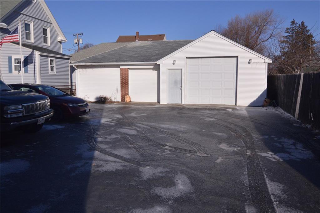 580 Central Avenue, Pawtucket, RI 02861 MLS 1181663 Lila Delman