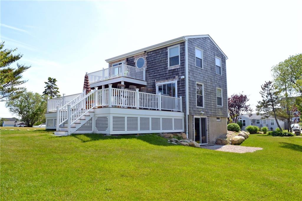 34 Green Meadow Drive, Narragansett