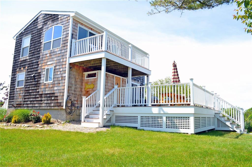 34 Green Meadow Drive, Narragansett