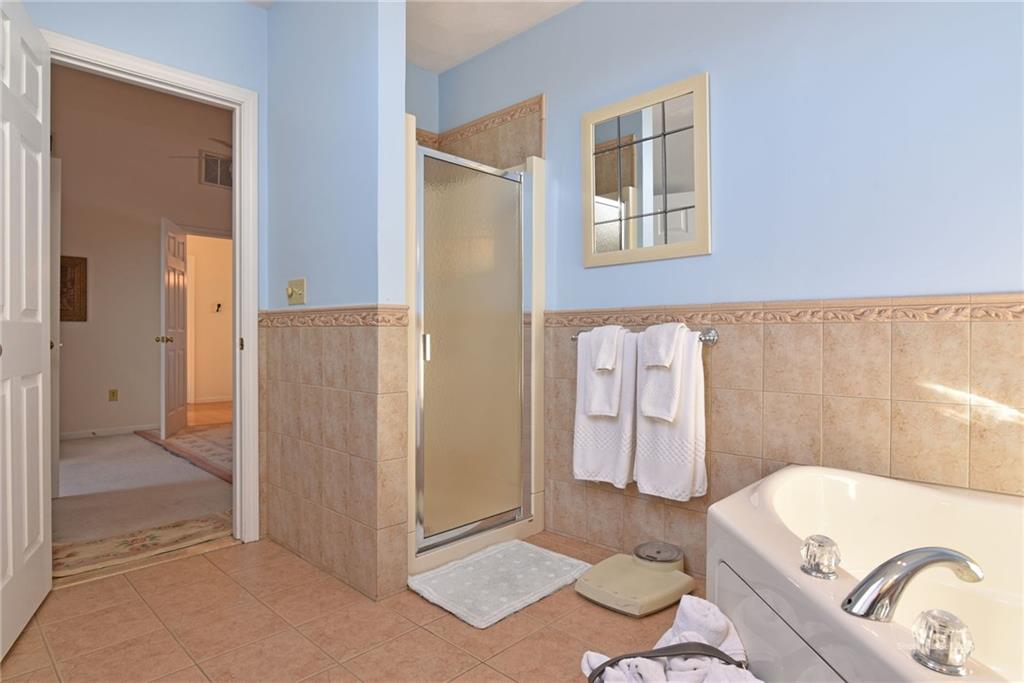 40 Riverview Drive, North Providence, RI 02904 MLS 1182139 Lila Delman