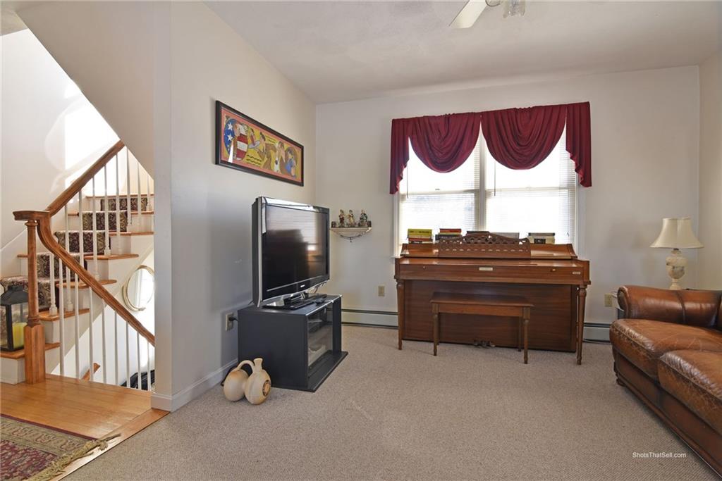 40 Riverview Drive, North Providence, RI 02904 MLS 1182139 Lila Delman