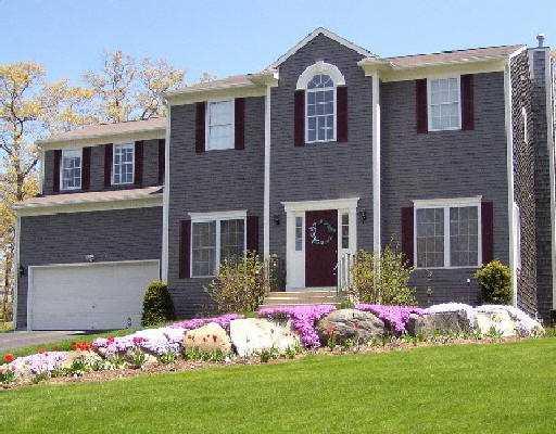 335 Orchard Woods Drive, North Kingstown