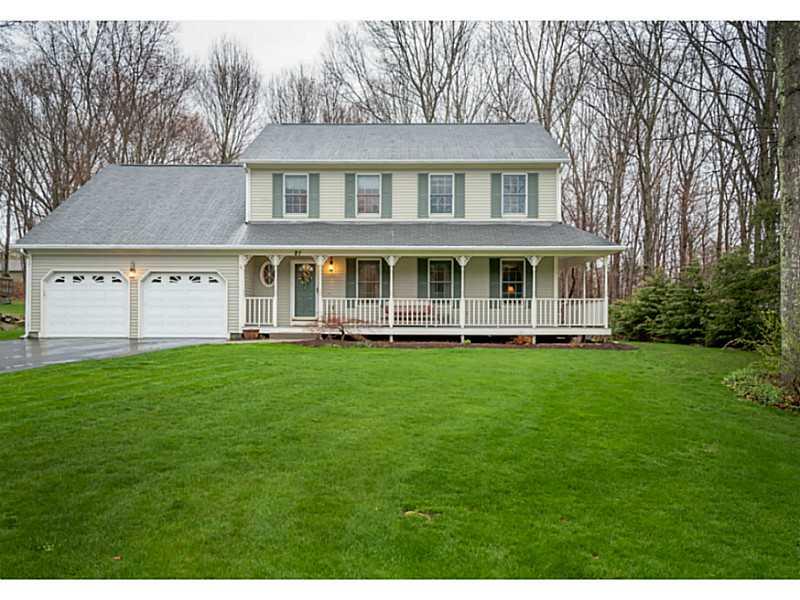 21 Bromley Court, North Kingstown