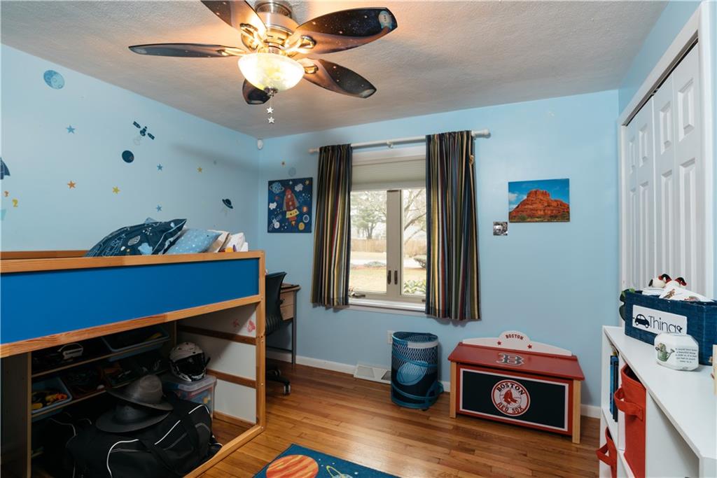 107 Oak Tree Avenue, Warwick