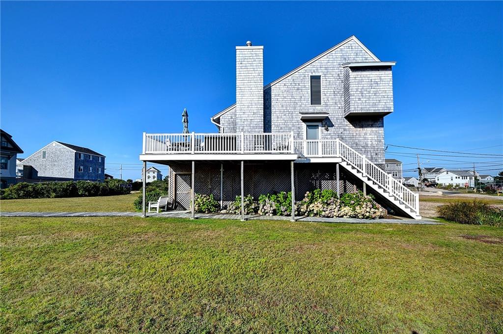 808 West Beach Road, Charlestown