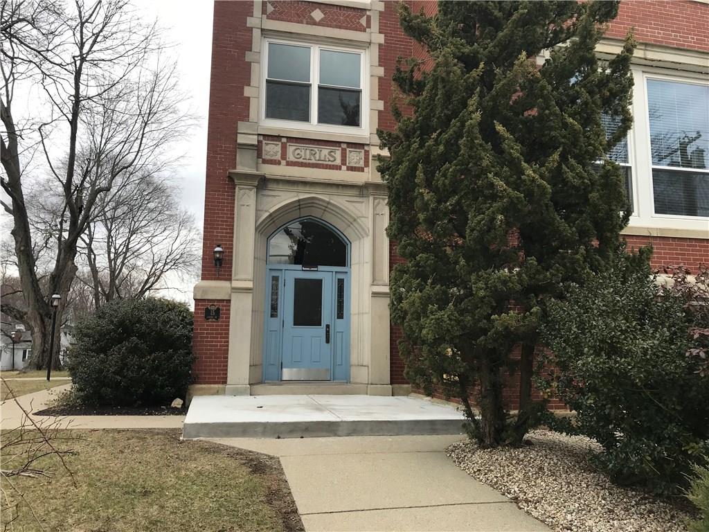 15 Curtis Street, Unit305, Cranston, RI 02920 MLS 1184215 Lila Delman