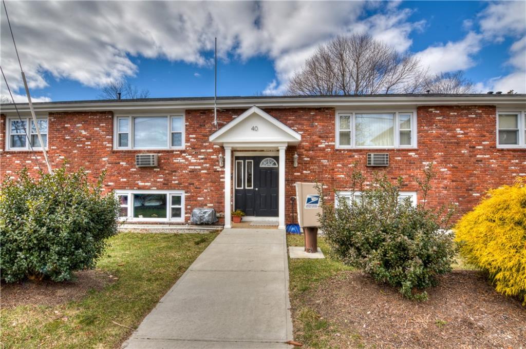 40 Holden Street, Unit204, Coventry, RI 02816 MLS 1184533 Lila Delman