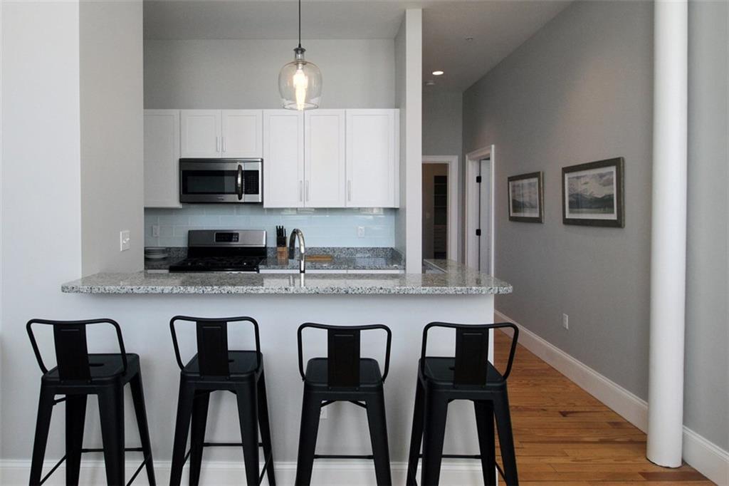 32 Carey Street, Unit1a, Newport, RI 02840 MLS 1185470 Lila Delman