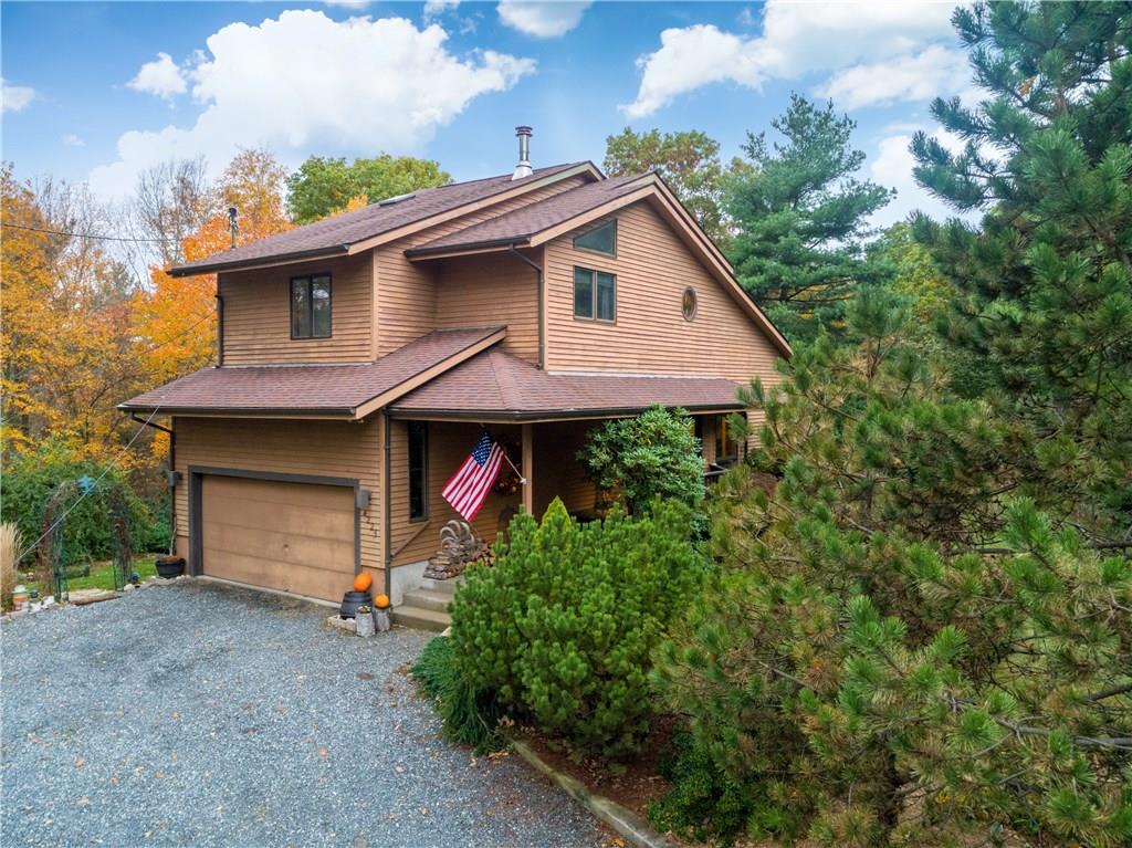 4225 Flat River Road, Coventry