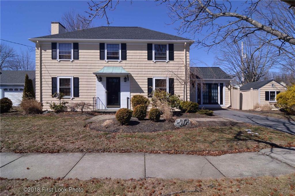 45 Pelham Parkway, North Providence, RI 02911 MLS 1186005 Lila Delman