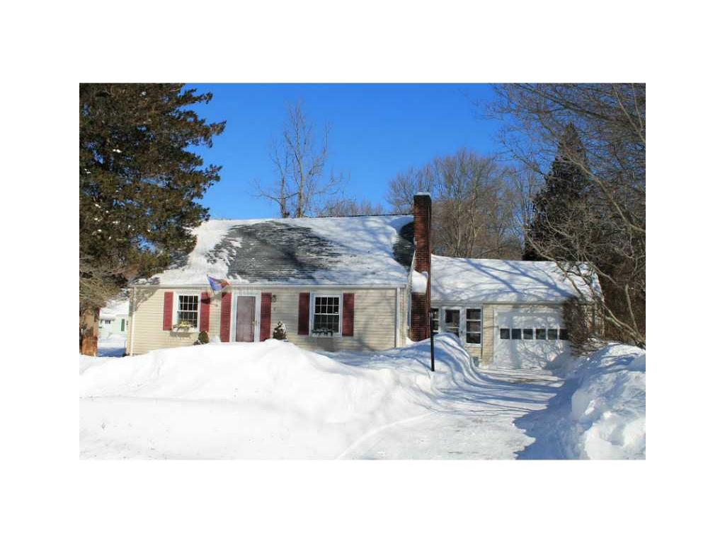 8 Lakeside Circle, East Providence, RI MLS 1088382 Lila Delman