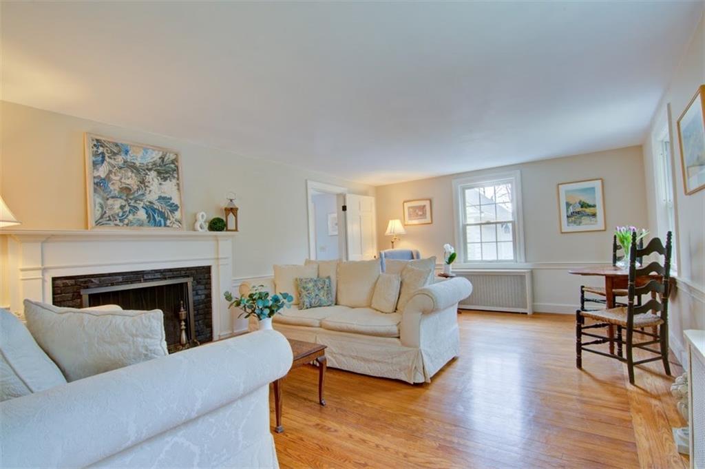 467 Cedar Avenue, East Greenwich, RI 02818 MLS 1185615 Lila Delman