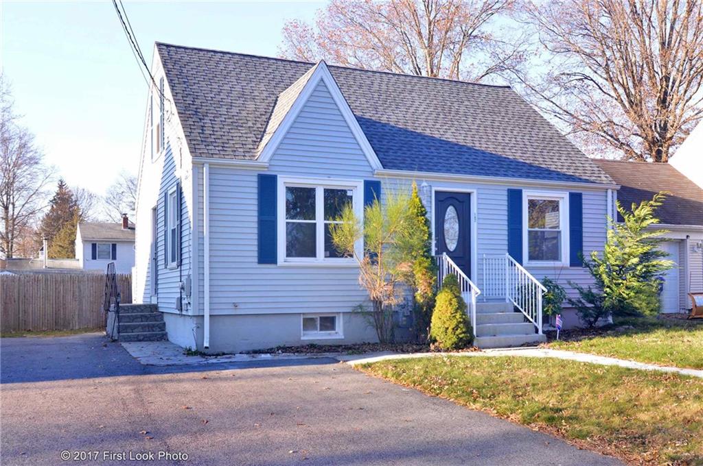 162 Thatcher Street, East Providence, RI 02916 MLS 1186526 Lila Delman