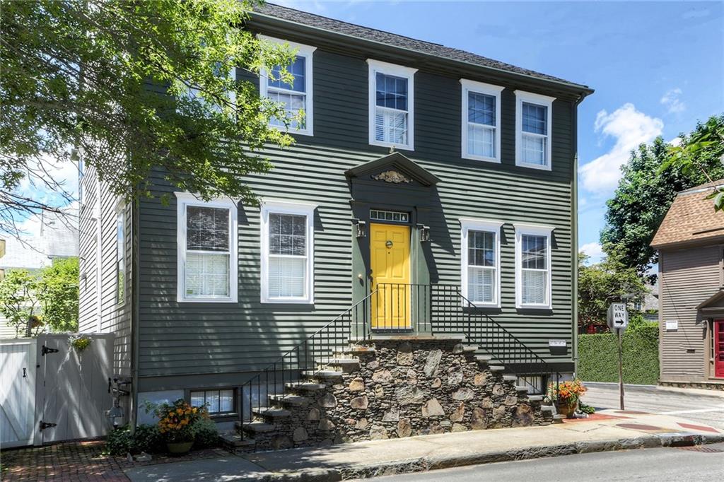 32 Elm Street, Newport