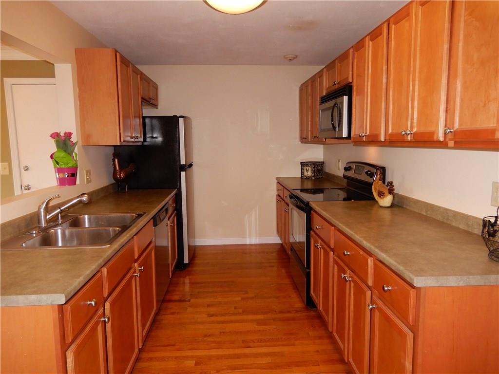 117 120 John Street, Unit23, Lincoln, RI 02865 MLS 1186952 Lila